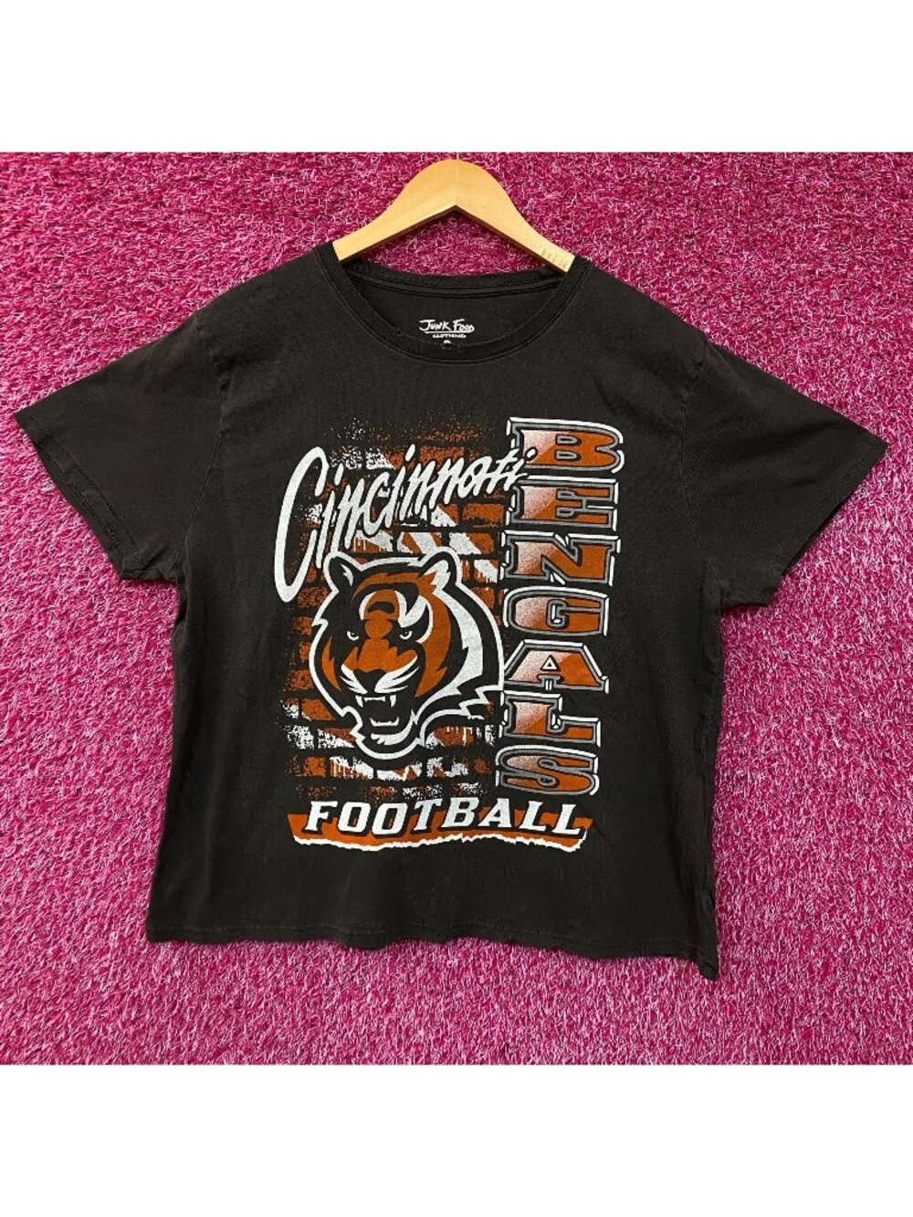 Junk Food Clothing Women's NFL Cincinnati Bengals Brick Retro Tee XL